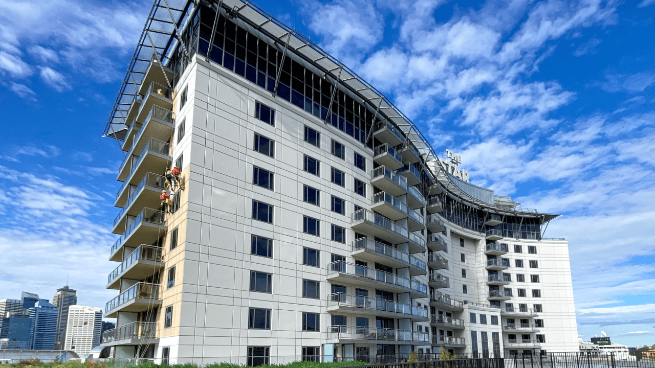 star casino sydney high rise abseiling painting service